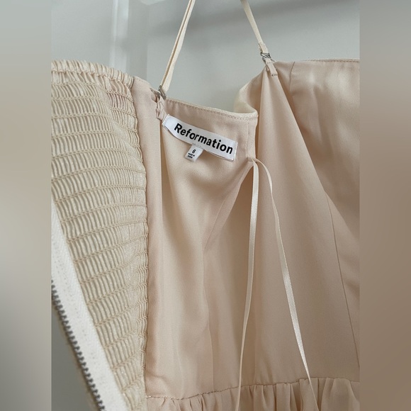 Reformation Kastoria Dress - Picture 6 of 8